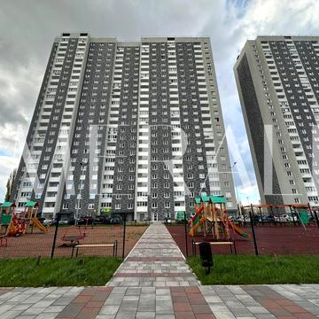 Коноплянська вул., 22-Б