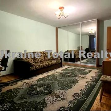 Ольжича вул., 27/22