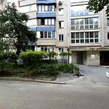 Гусовського вул., 2