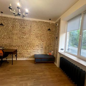 Шовкуненка вул., 4