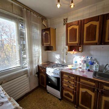 Продаж 2-кімнатної квартири вул Космонавтів