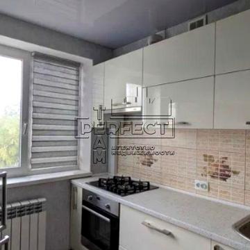 Продаж 1к квартири Миколи Міхновського 6Б / Николая Михновского 6Б