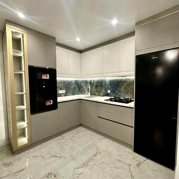 Продається квартира вул. Смакули, новобудова