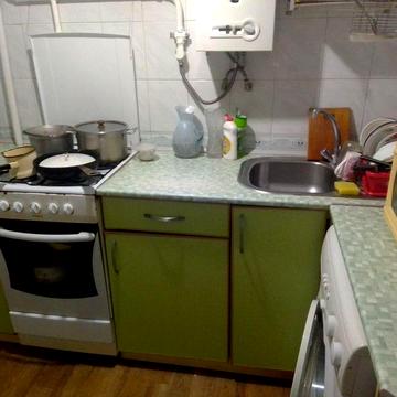 Оренда частини будинку для хлопця біля Урожаю