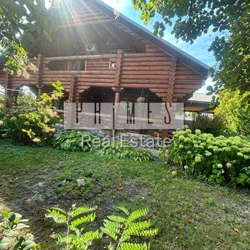 Миколи Бажана просп., 12