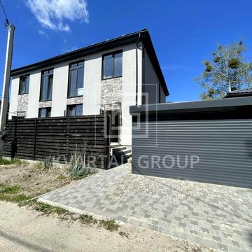 ломоносова, 17