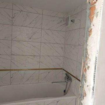 Продам простору 2-кімнатну квартиру в центрі Овруча