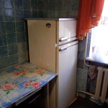 Сдаю 1 ком кв ПГУ ( Соляные ) мебель, колонка, холодильник