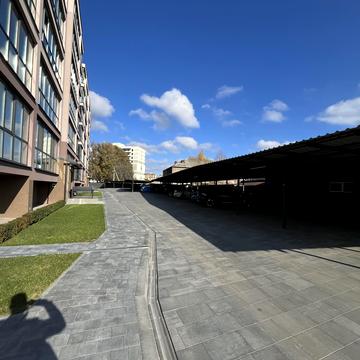 Мольєра вул., 77