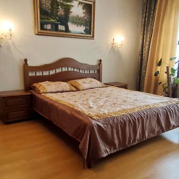 Сажина вул., 20