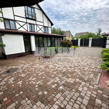 Богатирська вул.