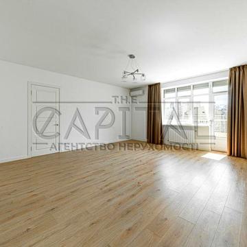 Продаж квартири, вул. Олександра Кониського, Центр, Київ