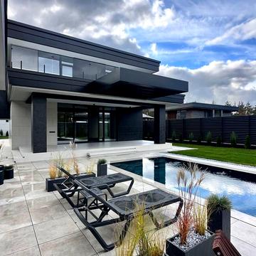 Набережна вул.