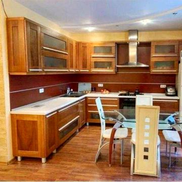 Продам 3-к квартиру с ремонтом, 100 м, Приморский р-н (2-832-060 ОФ)