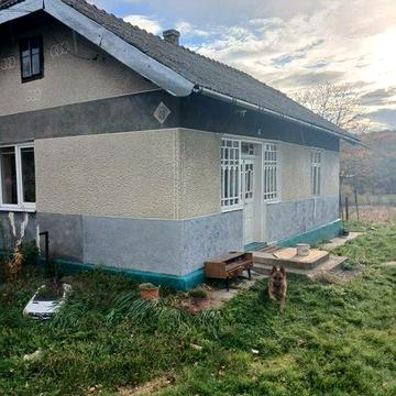 Продам будинок в селі Бортники з чудовим крайовидом на ліс.