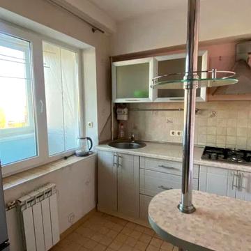 Героїв полку "Азов" вул. (Маршала Малиновського), 3-Б