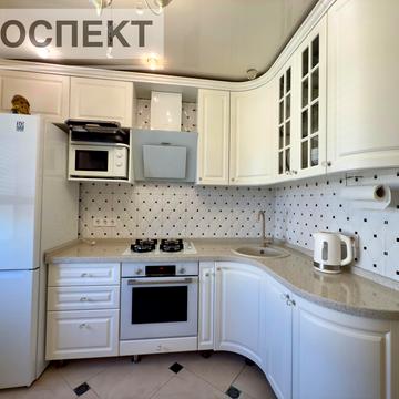 Михайла Лушпи просп., 42