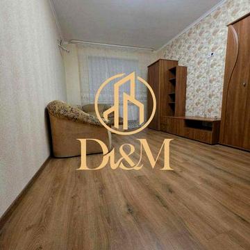 Сдам велику однокімнатну квартиру Білогородська 51