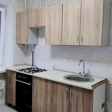 У продажу добротна двокімнатна квартира.