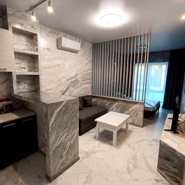 Затишна квартира-студія в Одесі, ЖК «Золоті Стовпи»