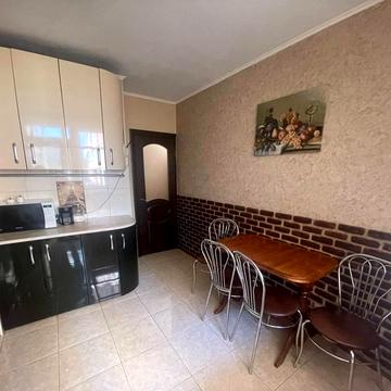 Тараса Шевченка вул., 418