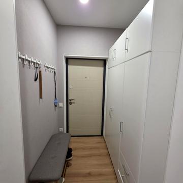 Ново-Оскольська вул., 8