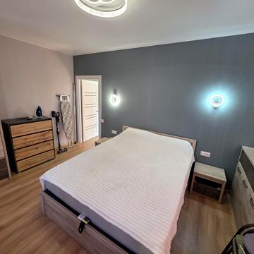 Ново-Оскольська вул., 8