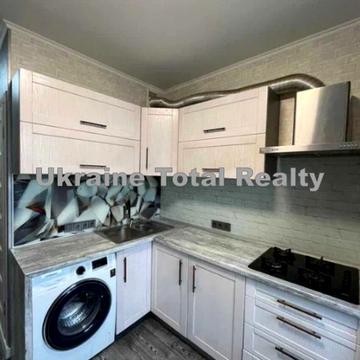 Олександра Кошиця вул., 7