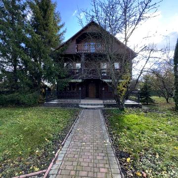 Будинок під Києвом с. Копилів