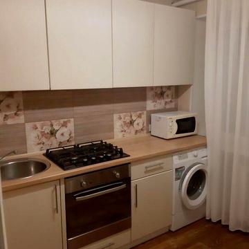 Довгострокова оренда 1к Квартира Квартальна (Гладкова) вулиця