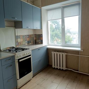 Межова вул., 3