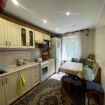 Оренда 2 кімнатноі квартири вул Патона