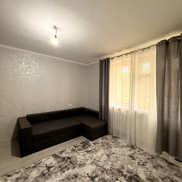 Довгострокова оренда 1к Квартира Парусна вулиця