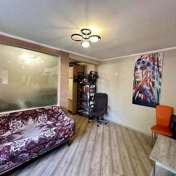 Валерянівська вул., 1