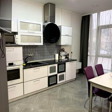 Сдам двухкомнатную квартиру в центре Асташкина Кадорр