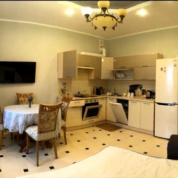 Здається квартира в довгострокову оренду