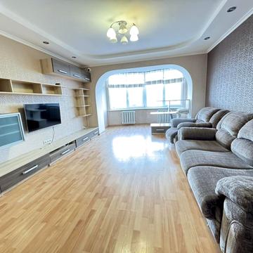 Євгенії Ярошинської вул., 5