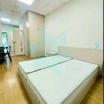 Довгострокова оренда 1к Квартира Єфремова Сергія вулиця