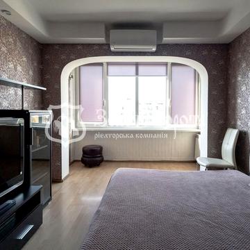 Юрія Шумського вул., 8-А