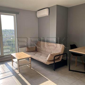 Володимира Брожка вул. (Кіровоградська), 70