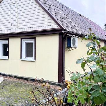 Оренда невеличкого будиночка на Мальованці