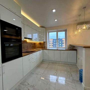 Квартира біля озера, 81 м.кв, ЖК Міленіум!