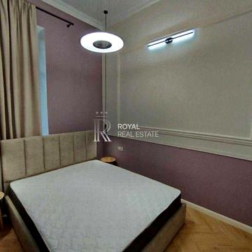 АКТУАЛЬНА квартира Михайлівський провулок 2 спальні перша здача ЦЕНТР