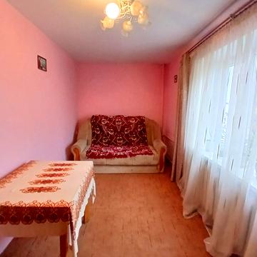 Золота вул. (), 10а