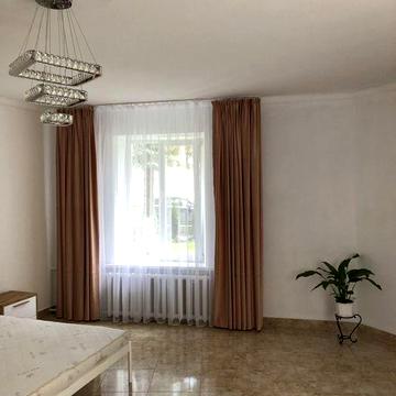 Квартира центр м. Хирів