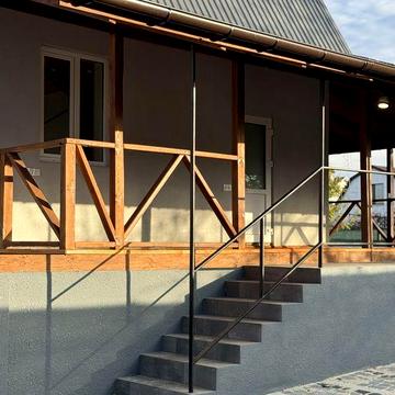 Будинок з новим ремонтом