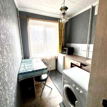 Продам 1-кімнатну квартиру, малосімєйку ж/м Тополь - 2 AK