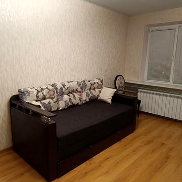 Ореста Левицького вул. (Академіка Курчатова), 21