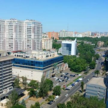 Генуезька вул., 5/2