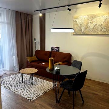 Мокра вул. (Кудряшова), 8-Б